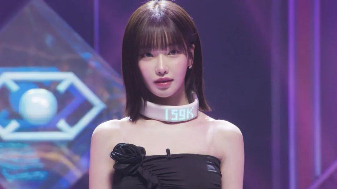 开云体育下载入口-满屏荷尔蒙！Netflix这一脱，又赢麻了