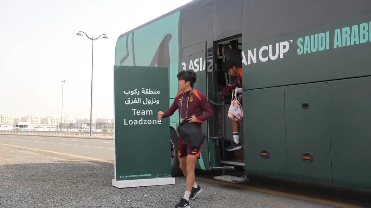 开云体育下载网址-李镇全：从上场第一分钟就不吝啬体能，每一分钟都把自己豁出去