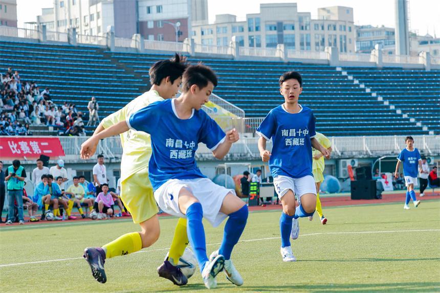 2026年南昌市青少年校园足球超级联赛开赛